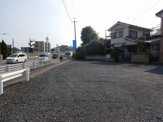 天然寺の駐車場
