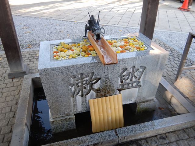 川越八幡宮 花手水