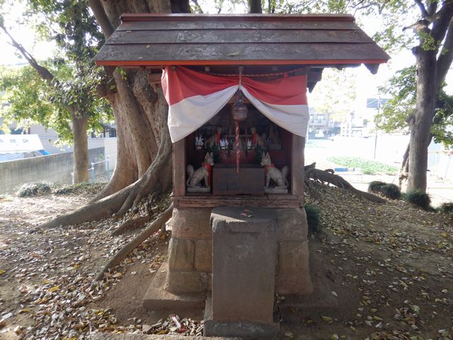 川越・三変稲荷神社