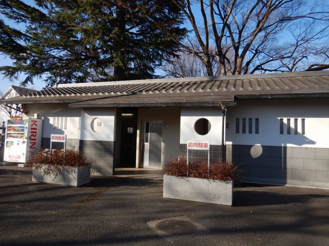 初雁球場の公衆トイレ