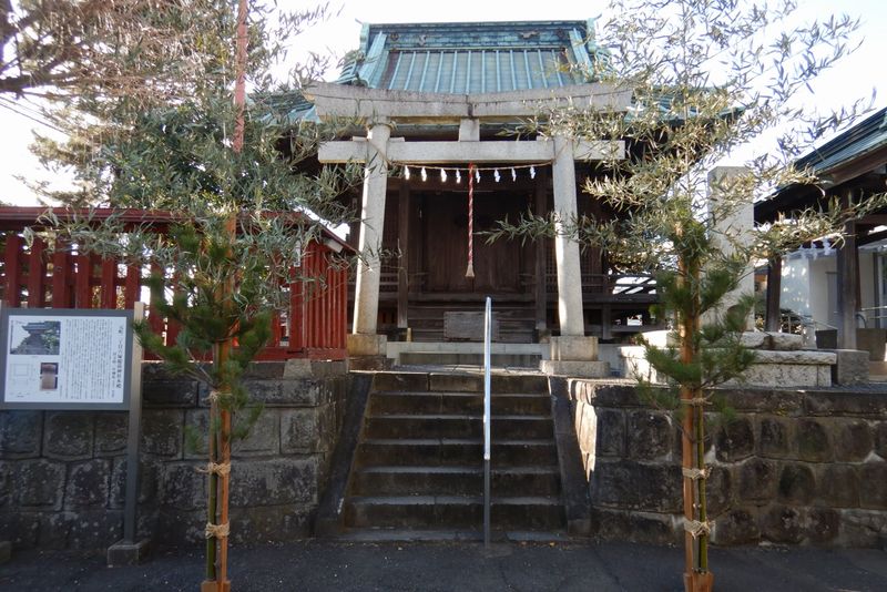 川越「六塚稲荷神社」