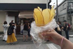 川越「小江戸おさつ庵」のさつまいもチップスを食べ歩きしました