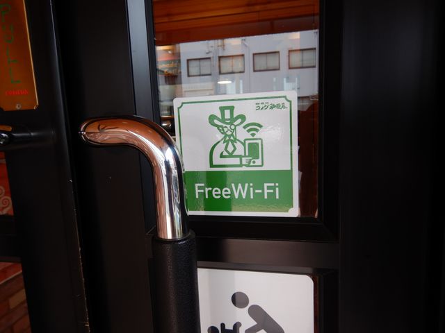 コメダ珈琲店内