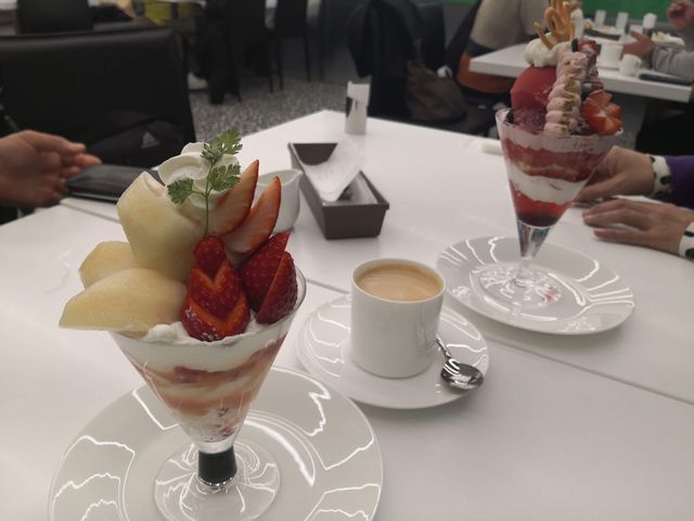 パフェ注文