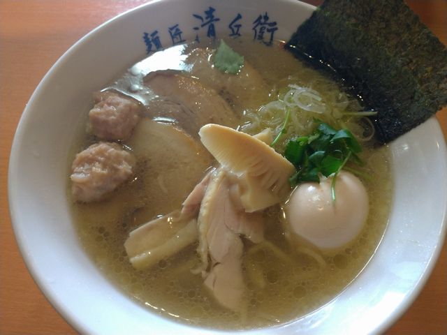 麺匠 清兵衛 特選淡麗鶏塩そば