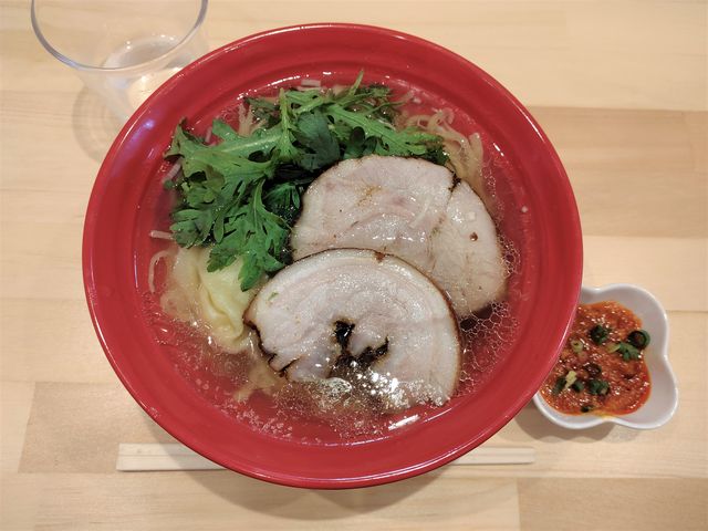 赤丸塩ラーメン