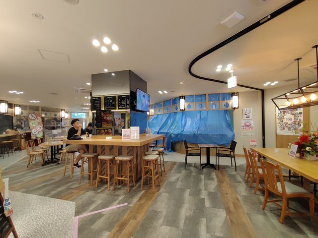 川越氷菓くもとゆきのテラス席