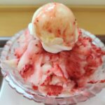 川越・彩乃菓の「いちごまるごと氷」は苺をそのまま削ったかき氷！イートインで実食レビュー