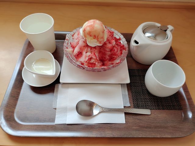 彩乃菓 いちごまるごと氷