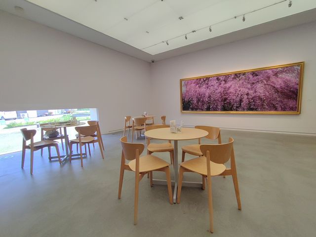 ヤオコー美術館 カフェ