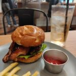 本川越駅近くにオープン！「Bull's 川越店」でハンバーガーを実食