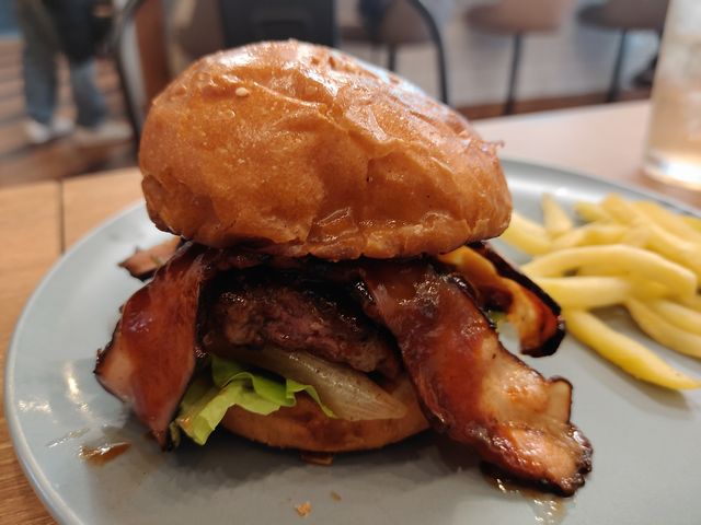 テキサスBBQバーガー