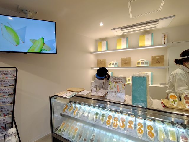 フルーツサンド peeloff