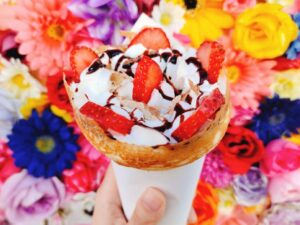 Floret 川越店│公民館近くのクレープ屋さんで苺クレープを実食!