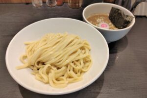 UNDERGROUND RAMEN（川越仲町）の濃厚つけめんを実食レビュー！