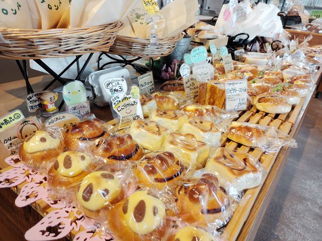 川越「ベーカリー ニコリ」