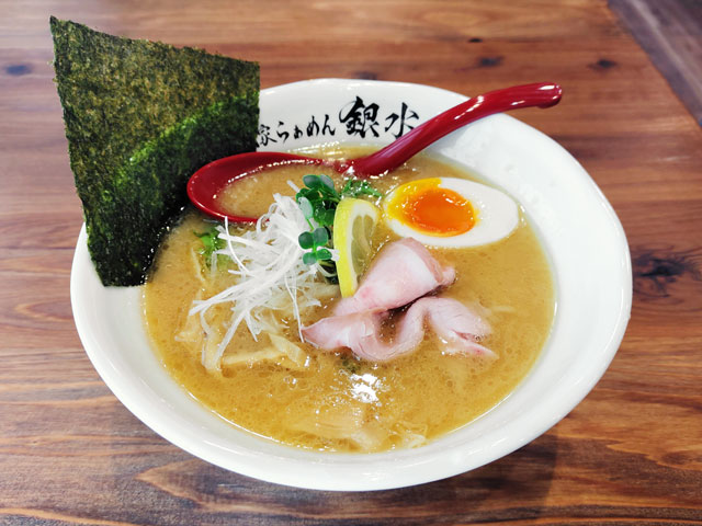濃厚醤油らぁめん