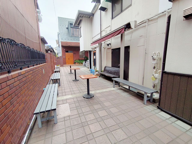 元町珈琲店ちもとのイートインスペース