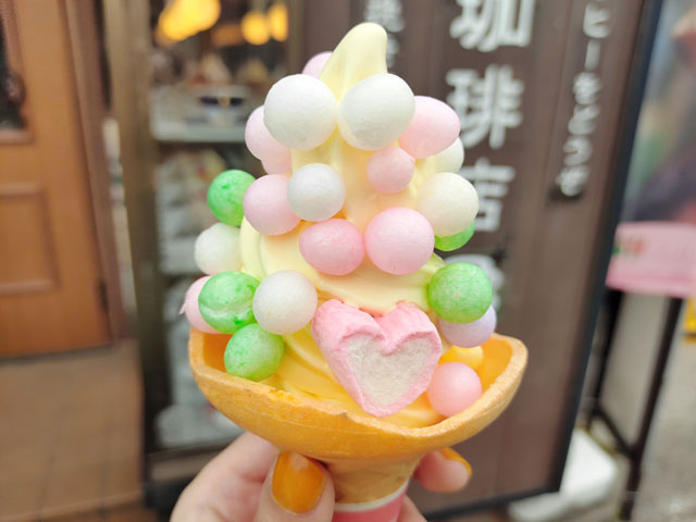 元町珈琲店ちもとの縁結び芋ソフト