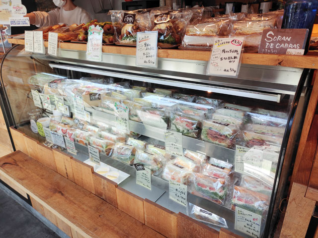 サンドイッチパーラー楽楽