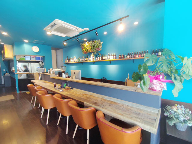 cafe Crescentのカウンター席
