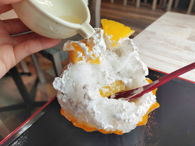 銀時のパインかき氷