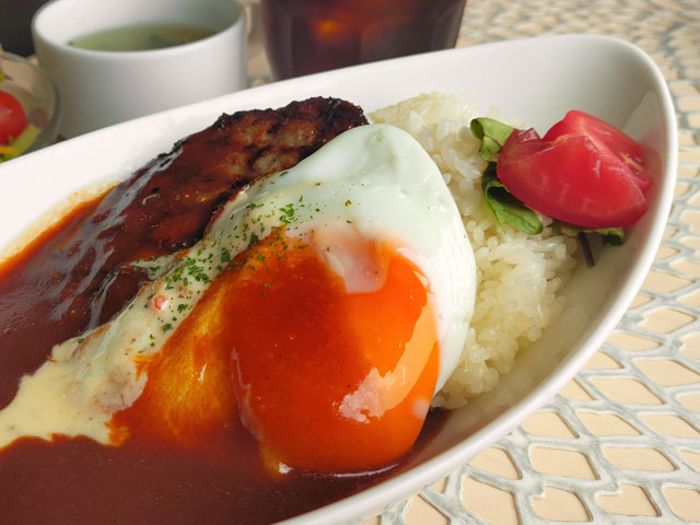 GRILL&DINING32のロコモコ丼