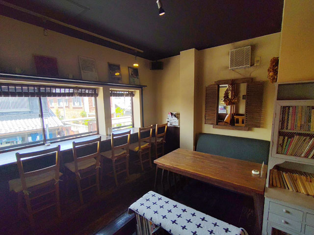 バニトイベーグル 蔵づくり本店のカフェ