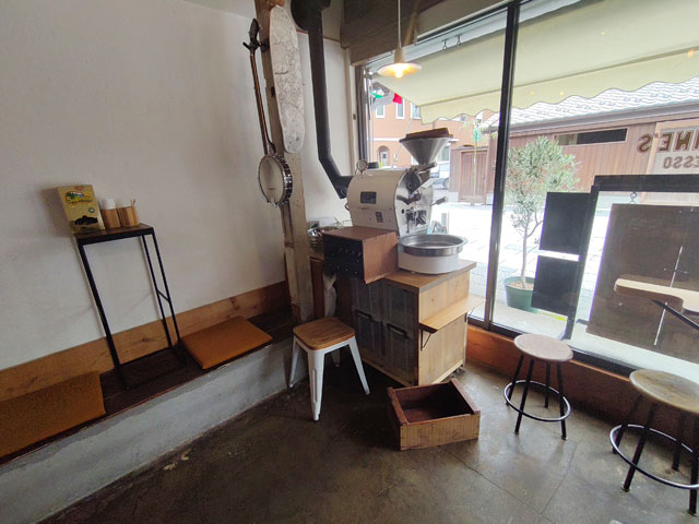 HILL PINE'S ESPRESSOの焙煎機