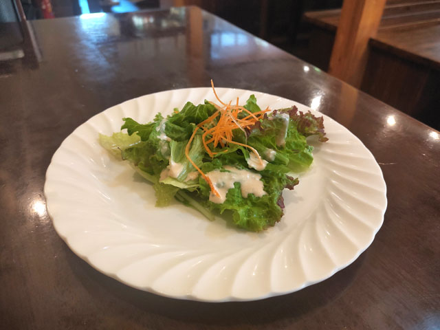 ばぁ~ぐば~ぐのサラダ