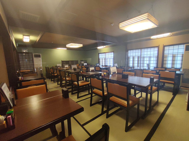 和牛ひつまぶしうし川の店内