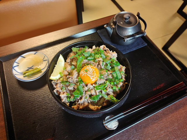 和牛ひつまぶしうし川の和牛肉うどん