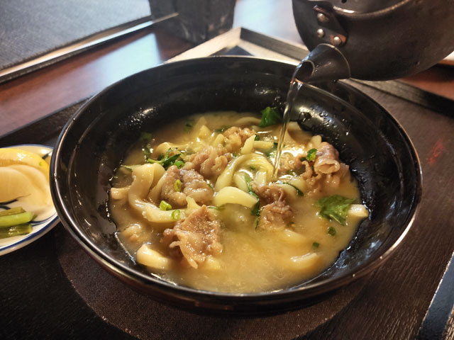 和牛ひつまぶしうし川の和牛肉うどん