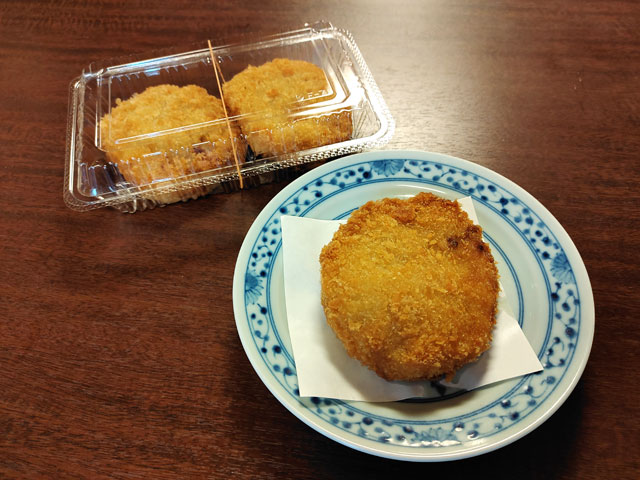 和牛ひつまぶしうし川のメンチカツ