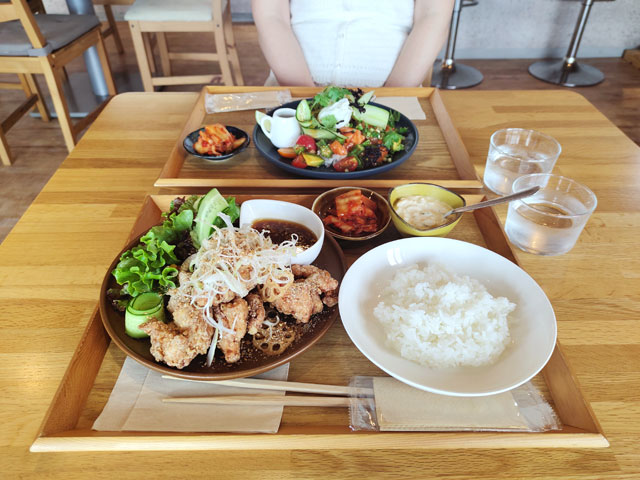 cafeオーマチのランチ