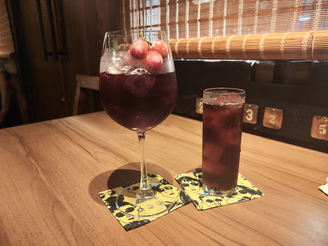 トライシクルカフェの梅酒カクテル